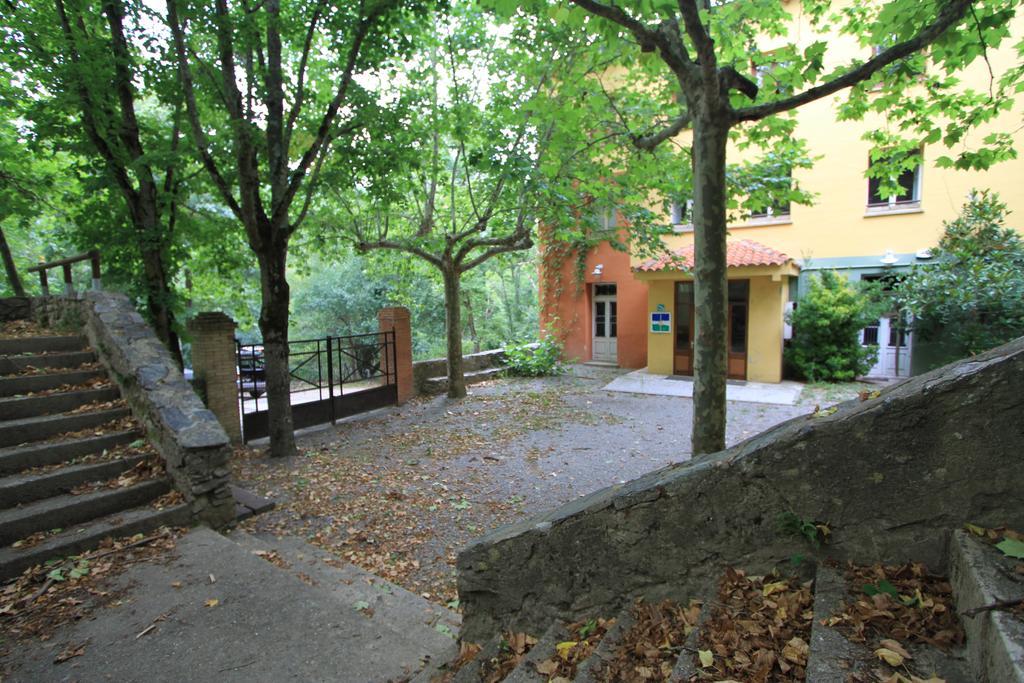 Alberg Roques Blanques Рибес де Фресер Екстериор снимка